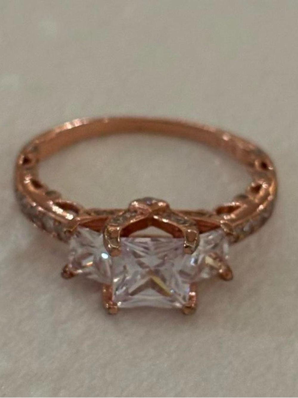 925 Sterling Silver Rose Gold Tone 3 Stone Faux Diamond Engagement Ring Size 8